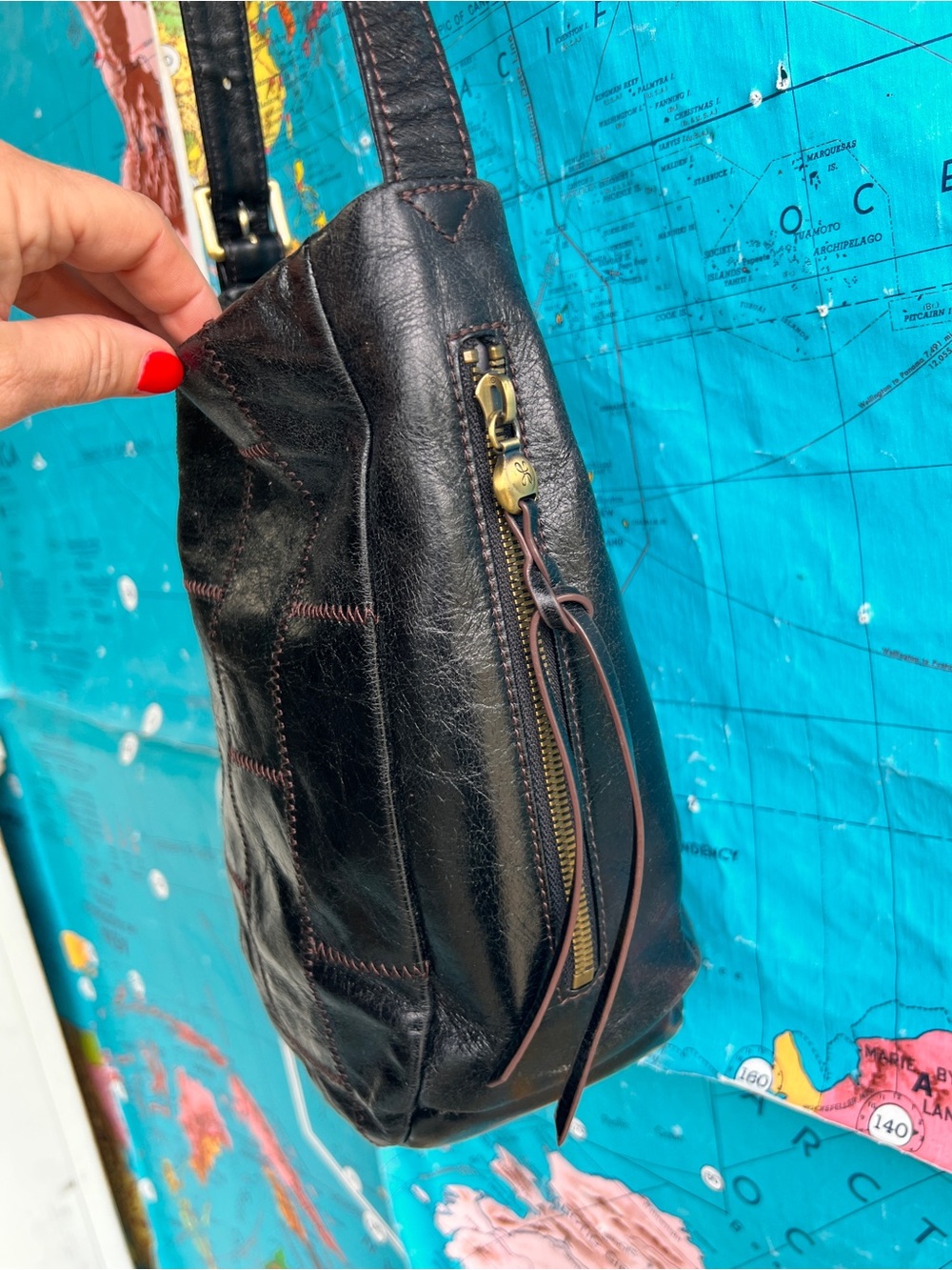 HOBO Black Leather Patchwork Hobo Shoulder Bag - Picture 3 of 14
